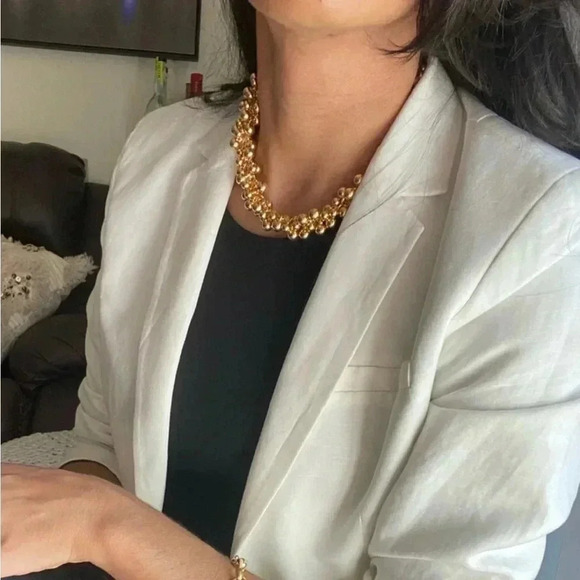 PLASTIC Beads Necklace - Picture 2 of 5